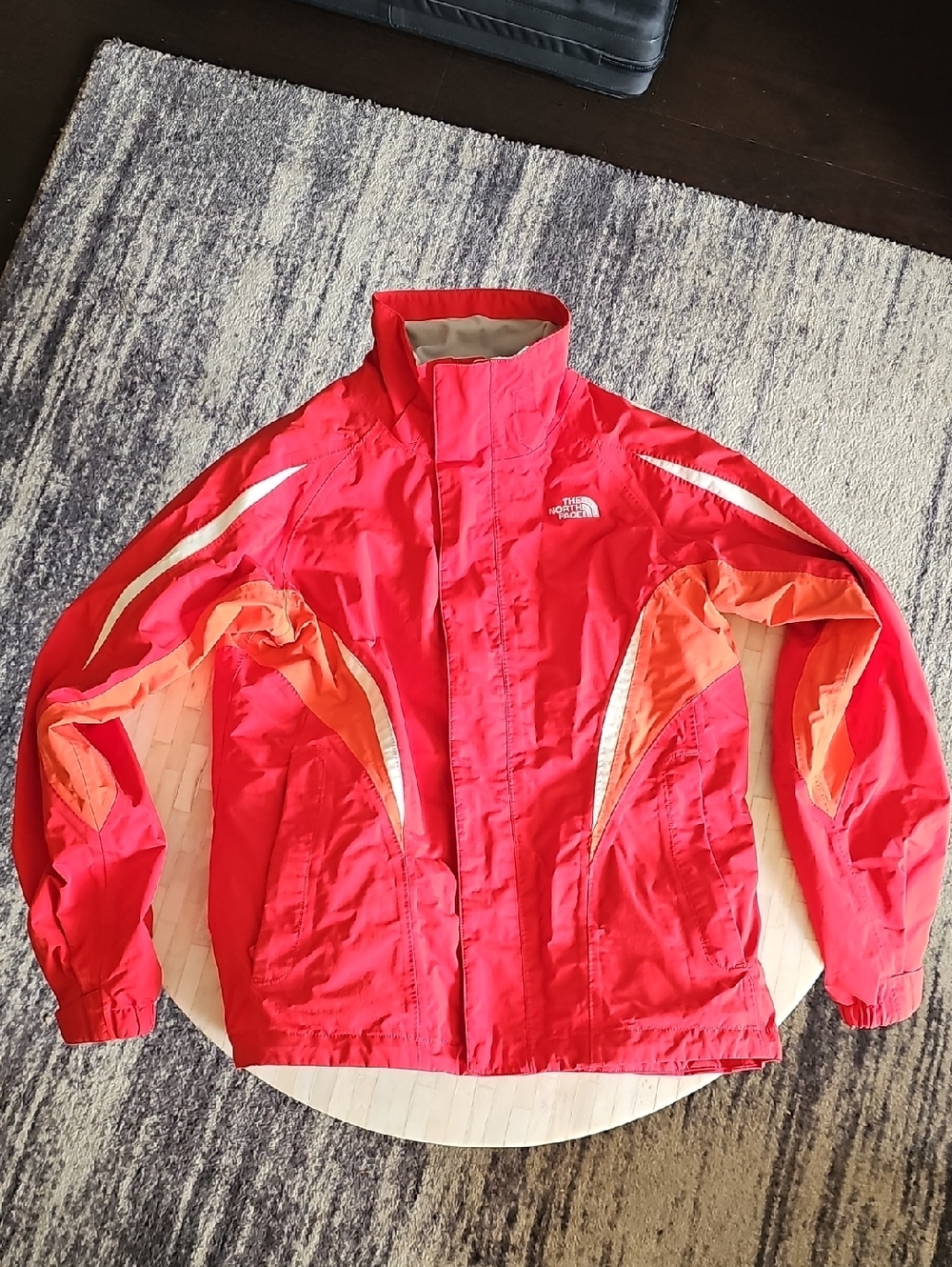 The North Face 2 in 1 Red Outdoor Ski Jacket and white zip in puffer